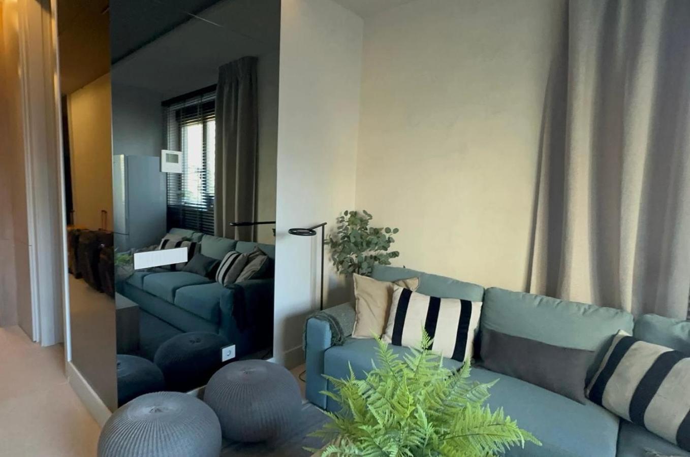 Apartamento ARTURO SORIA CON PISCINA y BAR Madrid Exterior foto