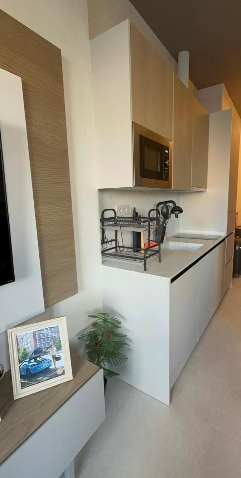 Apartamento ARTURO SORIA CON PISCINA y BAR Madrid Exterior foto